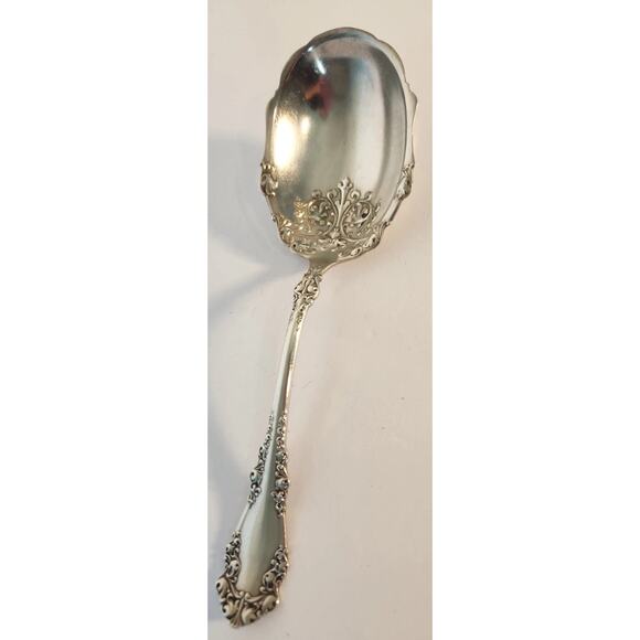 ROGERS BROS Antique BERKSHIRE Pattern Silverplate Berry/Casserole Spoon 1847 - Picture 2 of 10